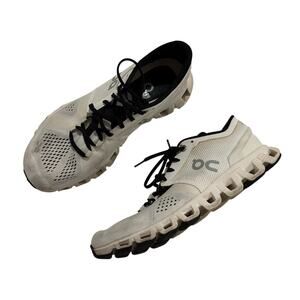 On Cloud X Swiss Running Shoes Cloudtec Comfort White Black Sneakers Womens 8